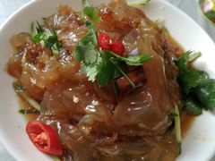 -鸿亨泰杂鱼馆(港馨家园店)