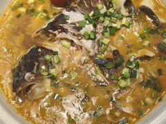 -川流不息·地道川菜·小龙虾(松东路店)