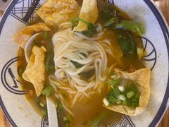 -螺阿牛柳州螺蛳粉·特色煲仔饭