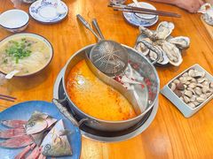 -老何家后安粉·糟粕醋海鲜火锅(三亚湾椰梦长廊店)