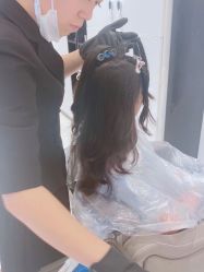 -妞妞麻吉美发沙龙