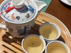 -南拳十三姨·潮汕砂锅粥(世纪金源店)