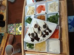 -芸南道·过桥米线(昆明老街旗舰店)