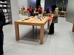 -Apple零售店(华贸购物中心店)