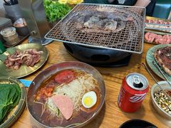 -合易泓烤肉·海肠捞饭(火车站店)