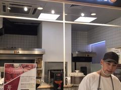 -焙丽拾光(麦凯乐直营店)