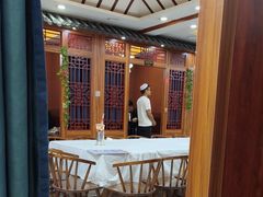 -尕胡才炕锅烤羊肉馆(八一路店)