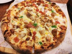 -玛格萝妮比萨屋(四平店)