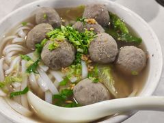 牛丸汤河粉-菜忠潮州牛肉店(岗厦店)