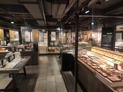 -猫的天空之城概念书店(苏州诚品店)