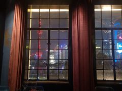 门面-YUE·6·西式融合餐厅(外滩六号店)