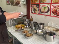 自助调料区-小陈方酥锅盔(古城总店)
