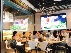 大堂-野萃山·潮汕厚果汁(十亩地店)