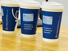 -瑞幸咖啡(华东理工大学商学院店)