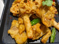 秘制大盘牛蛙-荷塘秋月·本帮江浙菜(国权路店)