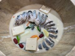 -云中鱼蒸汽石锅鱼(川沙百联店)