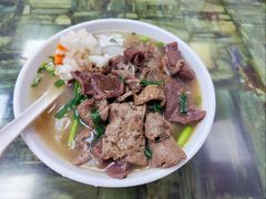 -燊意布拉肠云吞面(中山四路店)