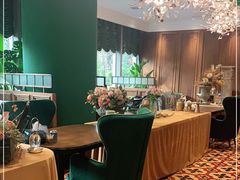 店内布置-甜阿姨·天台花园私房菜(万松园店)