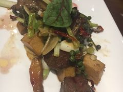 黑椒芥蓝牛肉粒-无锡太悦度假酒店·悦餐厅