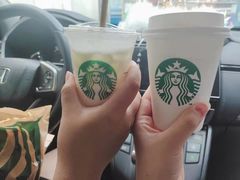 -星巴克(东莞常平富盈广场店)