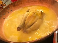 -鲜入围煮花胶鸡海鲜火锅