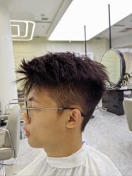 -慕名造型