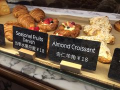 羊角面包-WHEAT&BAKER-麥(凯德来福士店)
