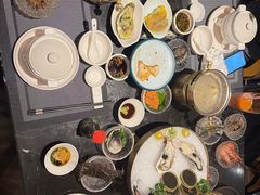 -半岛翡丽海鲜自助餐厅(观风亭店)