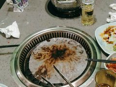 -金滏山烤肉·海鲜·火锅自助餐厅(襄阳万达店)