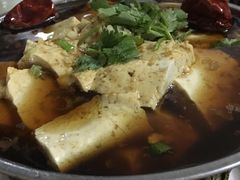 -明月食府(二区干二路店)