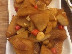 -顺溜·手工刀削面·黑金店(铜锣湾店)