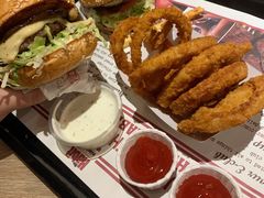 -The Habit Burger Grill 哈比特汉堡(复兴soho店)