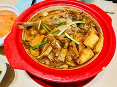 渔村烧黄花鱼-吕氏疙瘩汤·海鲜新鲁菜(融创茂店)