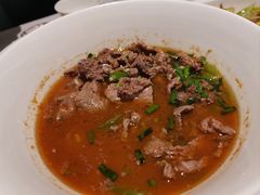 鲜切水煮吊龙牛肉-眉州东坡·熊猫主题餐厅(枫蓝店)