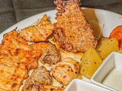 -Efes Turkish & Mediterranean Cuisine 艾菲斯餐厅(陆家嘴店)