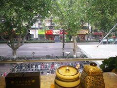 -轻捞慢起面馆(新世界百货店)