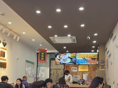 -百年老字号·观振兴蟹黄面·三虾面·苏式面(观前街富仁坊巷店)