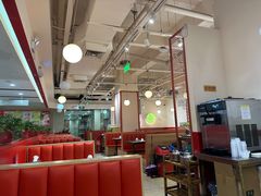 -鸡遇虾煲干锅火锅(小寨金莎店)