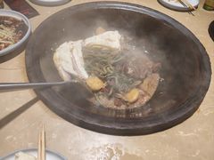 -万里闯关东铁锅炖菜馆(高新旗舰店)