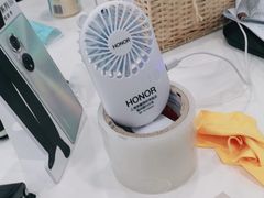 -荣耀授权专卖店(黄浦浙江中路店)