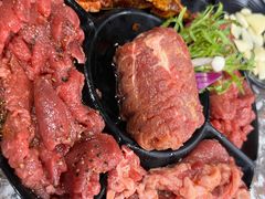 -啊美丽炭火烤肉(滑翔一店)