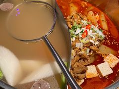 鲜牛杂鸳鸯锅-左庭右院鲜牛肉火锅(新梅广场店)