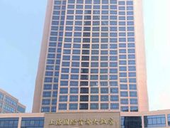 -上海华侨大厦-停车场