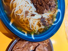 -砖头卤味