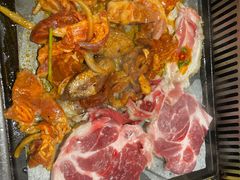 -阿亲家·韩式无限烤肉(春熙路店)