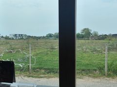 -Chom Cafe and Restaurant