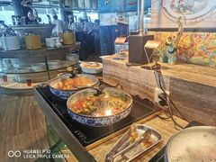 -宝利来国际大酒店-凤凰阁旋转餐厅