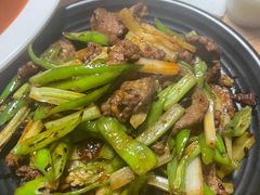 爆炒孜然牛肉-马黑哥椒麻鸡(清江山水店)