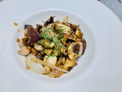 地中海炒菌菇-Dazzling Cafe 蜜糖吐司专卖店