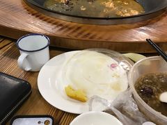 -咱屯子铁锅炖直营店(保利店)